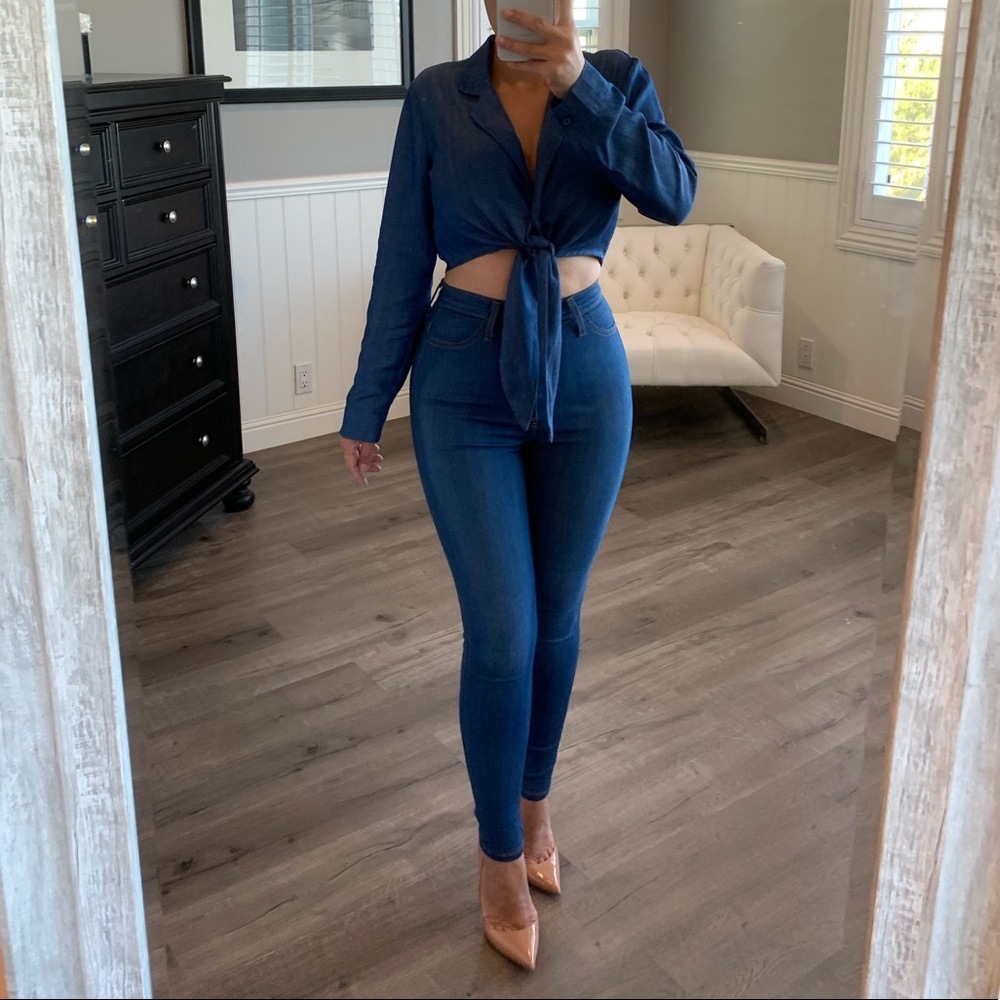 Chambray Tie Top - Picture 7 of 7
